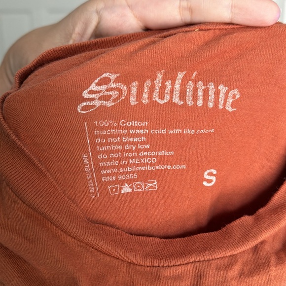 Hot Topic Sublime T Shirt Orange - Picture 2 of 2
